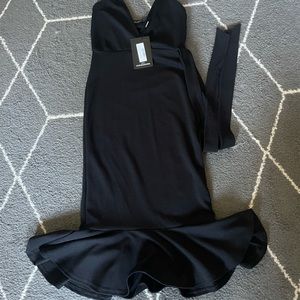 PrettyLittleThing Midi Dress